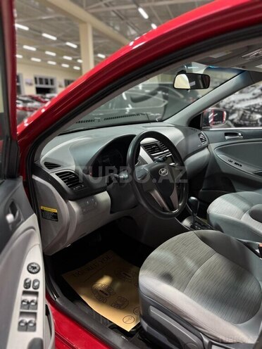 Hyundai Accent 2016, 214,043 km - 1.6 l - Sumqayıt