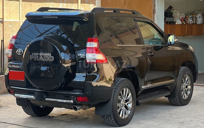 Toyota Land Cruiser Prado-4