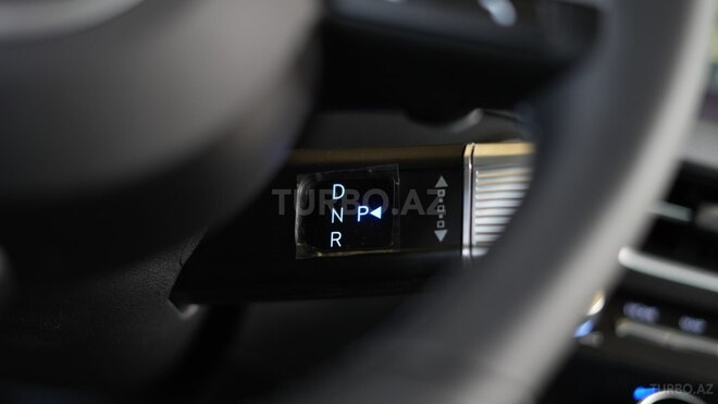 Hyundai Sonata-25