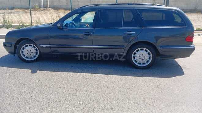 Mercedes E 240 2000, 400,000 km - 2.6 l - Bakı