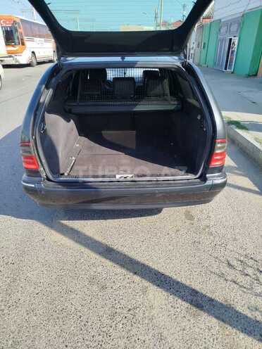 Mercedes E 240 2000, 400,000 km - 2.6 l - Bakı