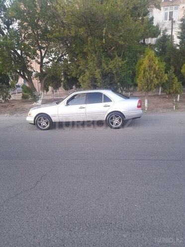 Mercedes C 180 1994, 548,000 km - 1.8 l - Sumqayıt