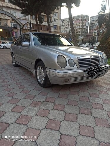 Mercedes E 200 2000, 199,000 km - 2.0 l - Bakı