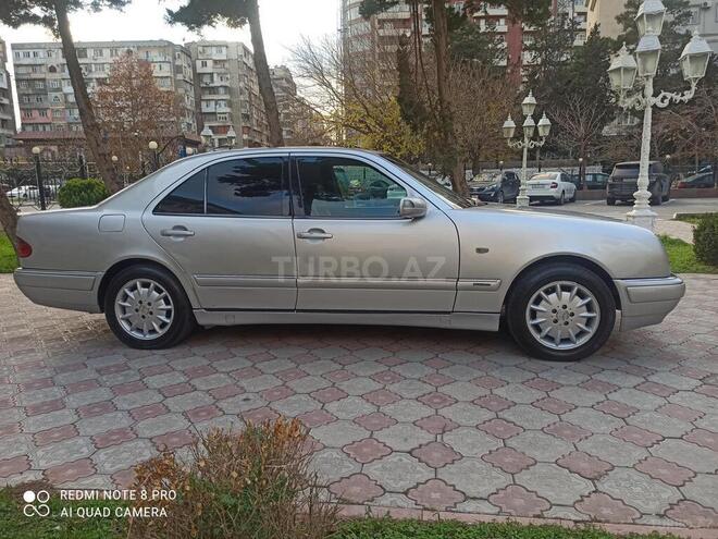 Mercedes E 200 2000, 199,000 km - 2.0 l - Bakı