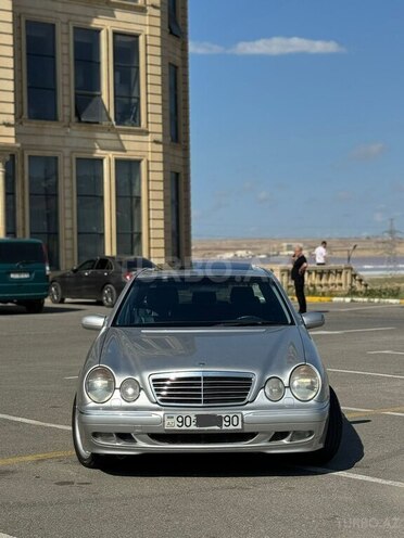 Mercedes E 270 2000, 378,000 km - 2.7 l - Bakı