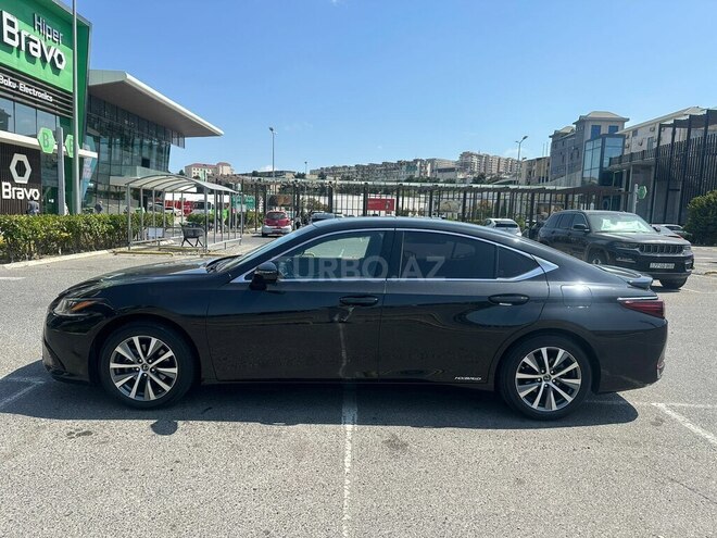 Lexus ES 300h 2020, 57,000 km - 2.5 l - Bakı