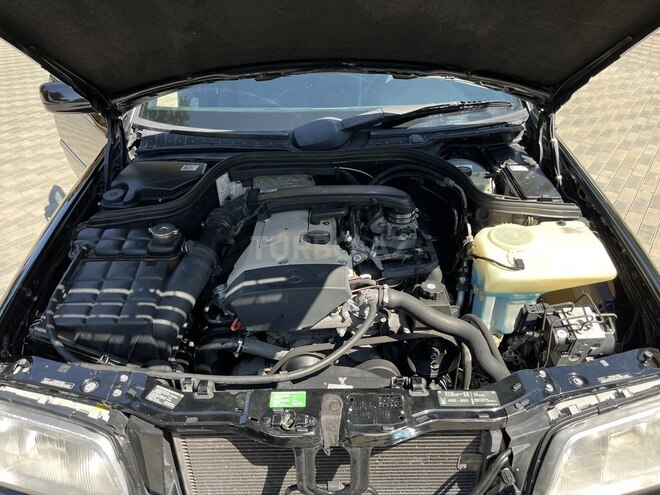 Mercedes C 230 1997, 256,011 km - 2.3 л - Masallı