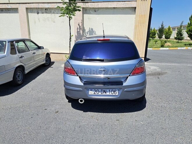 Opel Astra 2009, 222,000 km - 1.4 l - Şəki