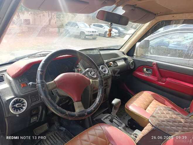 Mitsubishi Pajero 1995, 265,000 km - 2.8 l - Bakı