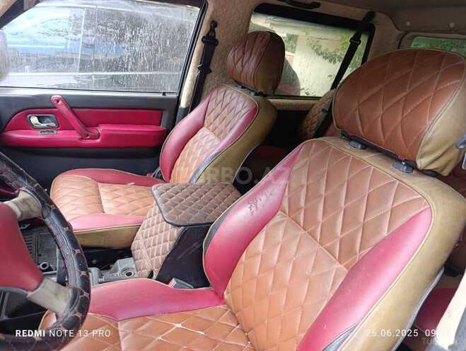 Mitsubishi Pajero 1995, 265,000 km - 2.8 l - Bakı