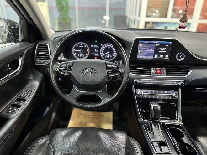 Hyundai Grandeur-22
