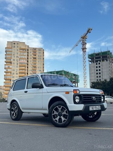 LADA (VAZ) Niva 2024, 9,500 km - 1.7 л - Bakı