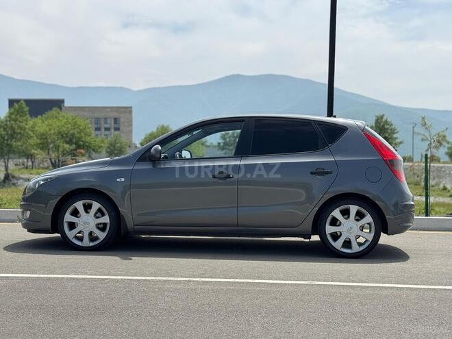 Hyundai i30 2008, 38,000 km - 1.6 l - Şəki
