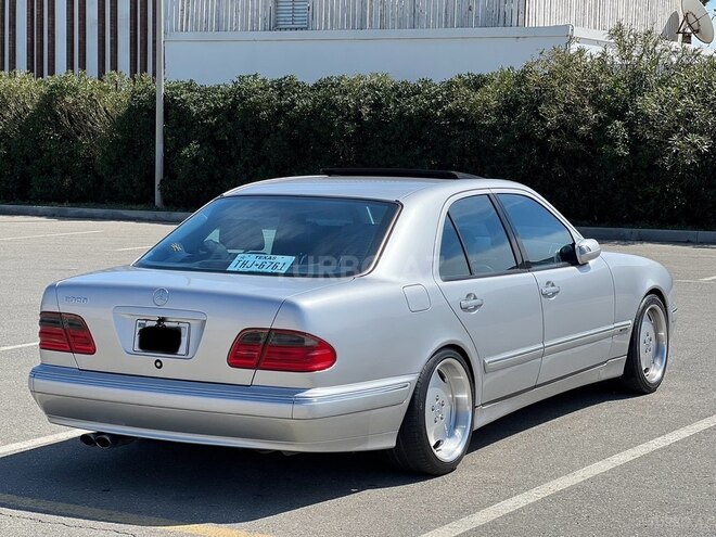 Mercedes E 320 2000, 175,000 km - 3.2 l - Bakı