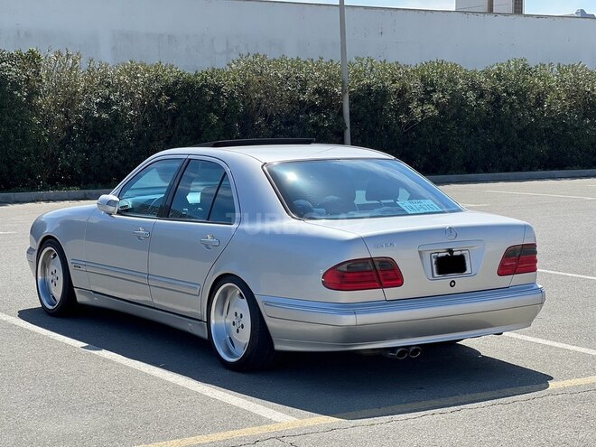 Mercedes E 320 2000, 175,000 km - 3.2 l - Bakı