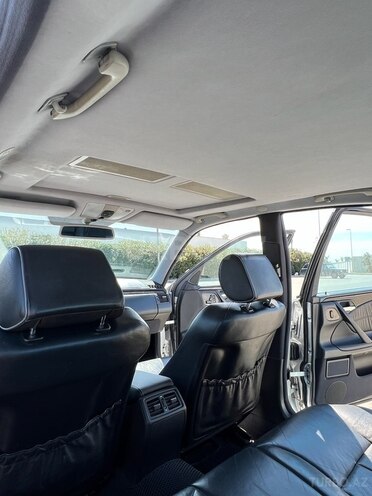 Mercedes E 320 2000, 175,000 km - 3.2 l - Bakı