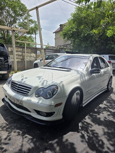 Mercedes C 230 2006, 243,000 km - 2.5 l - Bakı