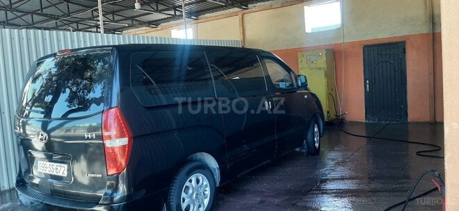 Hyundai H-1 2009, 215,000 km - 2.5 l - Bakı