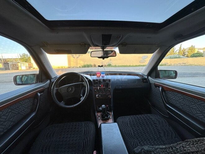 Mercedes C 200 1994, 250,000 km - 2.0 l - Bakı
