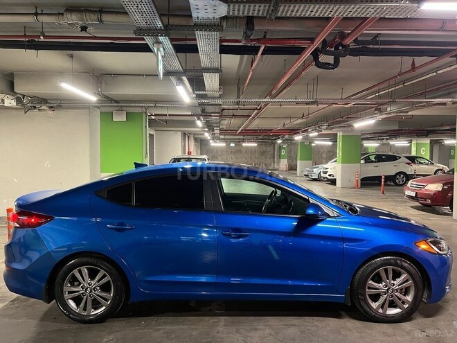 Hyundai Elantra 2017, 101,389 km - 2.0 l - Bakı