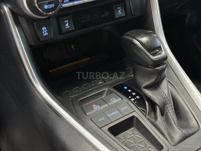 Toyota RAV4 2019, 47,000 km - 2.0 l - Bakı