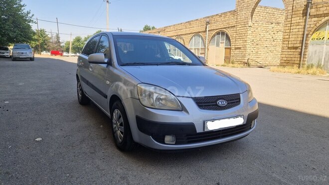 Kia Rio 2005, 285,000 km - 1.5 l - Gəncə