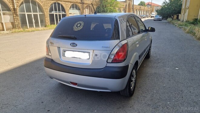 Kia Rio 2005, 285,000 km - 1.5 l - Gəncə