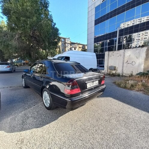 Mercedes C 180 1997, 298,000 km - 1.8 l - Bakı