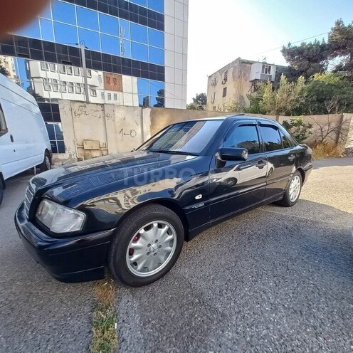 Mercedes C 180 1997, 298,000 km - 1.8 l - Bakı