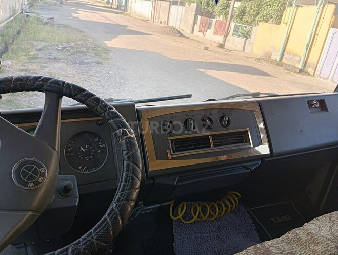 Mercedes 811 D 1994, 400,000 km - 4.0 l - Ağstafa