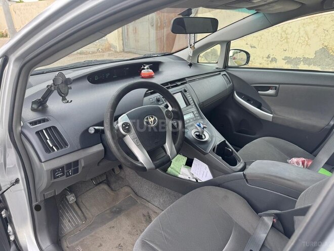 Toyota Prius 2010, 300,000 km - 1.8 l - Bakı