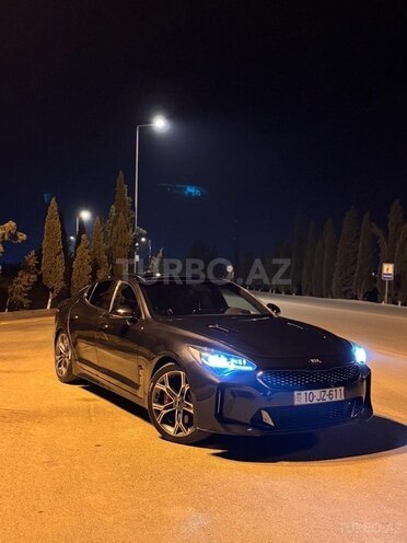 Kia Stinger-13