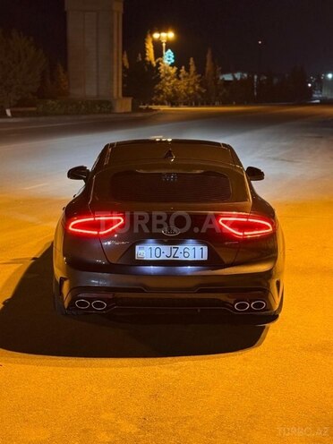 Kia Stinger-12