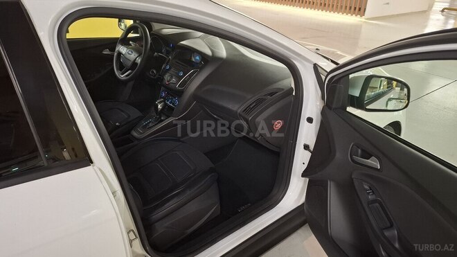 Ford Focus 2015, 94,000 km - 1.6 л - Gəncə