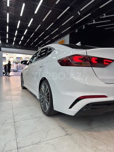 Hyundai Elantra 2017, 131,966 km - 1.6 l - Bakı