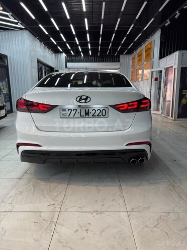 Hyundai Elantra 2017, 131,966 km - 1.6 l - Bakı