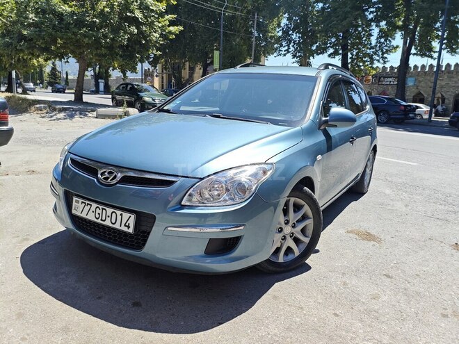 Hyundai i30 2009, 365,500 km - 1.6 l - İsmayıllı