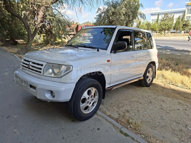 Mitsubishi Pajero io 1999, 470,000 km - 1.8 l - Bakı