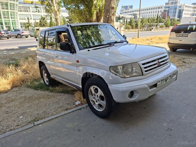 Mitsubishi Pajero io 1999, 470,000 km - 1.8 l - Bakı