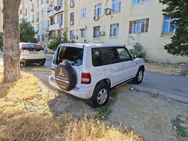 Mitsubishi Pajero io 1999, 470,000 km - 1.8 l - Bakı