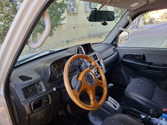 Mitsubishi Pajero io 1999, 470,000 km - 1.8 l - Bakı