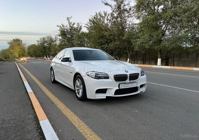 BMW 528 2015, 280,000 km - 2.0 l - Gəncə