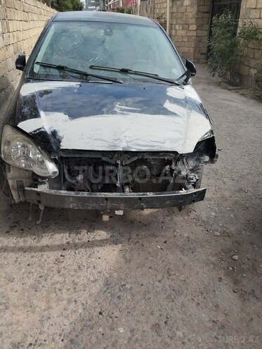 Toyota Corolla 2005, 240,000 km - 1.4 l - Bakı