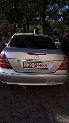 Mercedes E 240 2002, 248,500 km - 2.6 l - Bakı