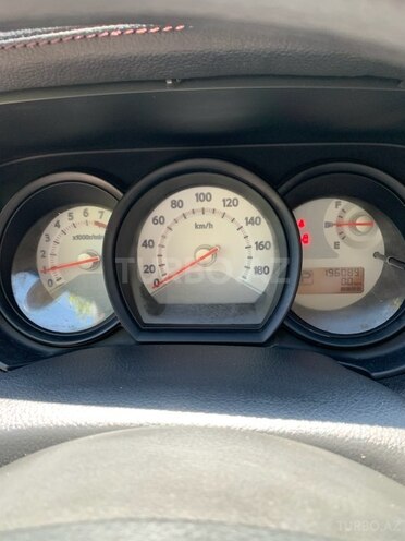 Nissan Tiida 2011, 196,000 km - 1.5 l - Bakı