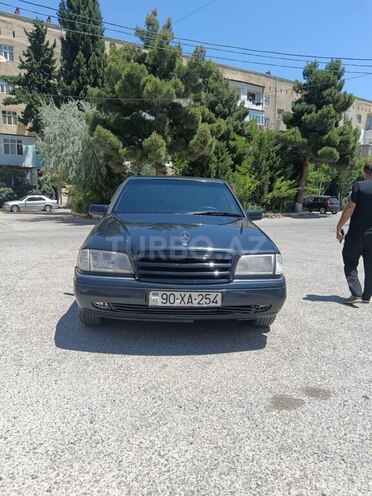 Mercedes C 200 1995, 426,000 km - 2.0 l - Sumqayıt