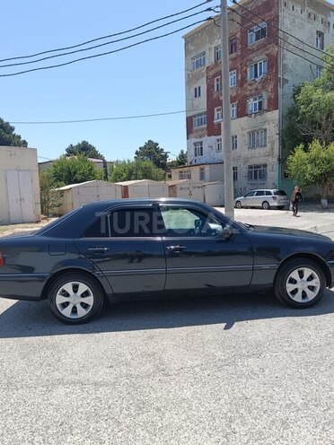 Mercedes C 200 1995, 426,000 km - 2.0 l - Sumqayıt