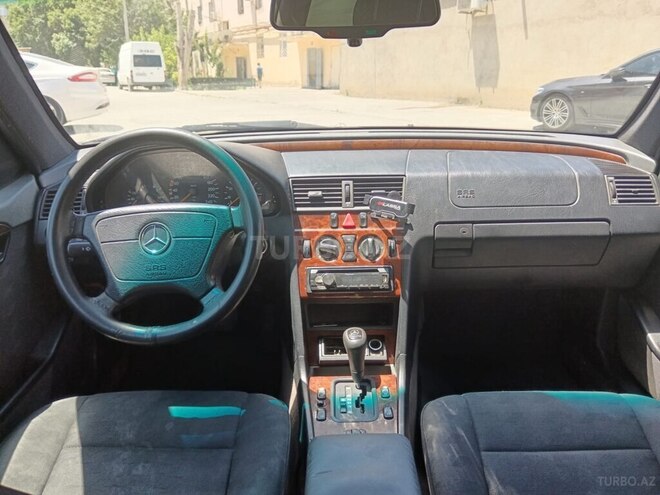 Mercedes C 200 1995, 426,000 km - 2.0 l - Sumqayıt