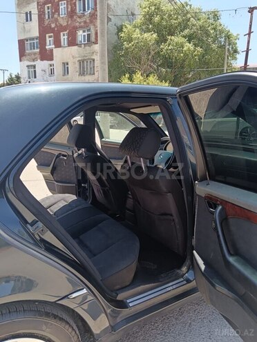 Mercedes C 200 1995, 426,000 km - 2.0 l - Sumqayıt