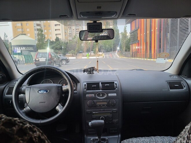 Ford Mondeo 2005, 163,000 km - 2.0 l - Bakı